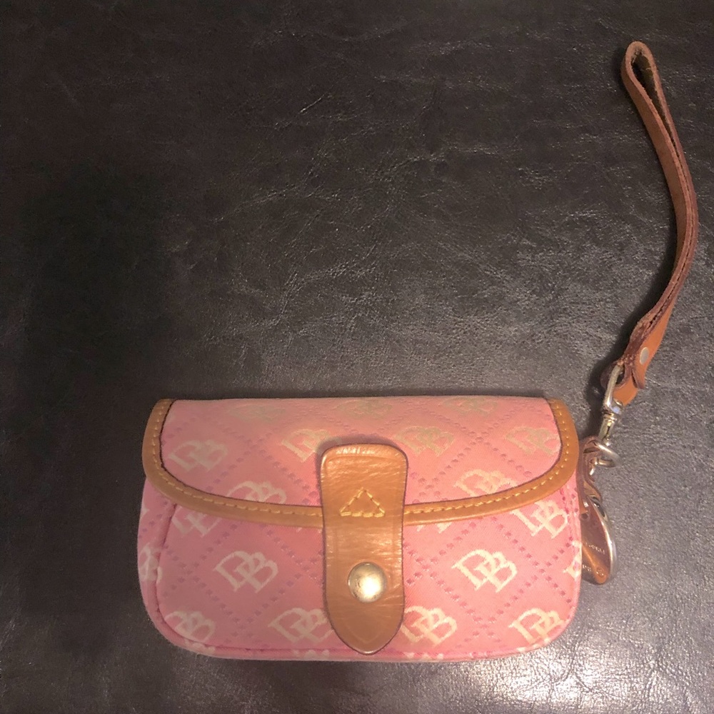 Dooney & Bourke Pink wristlet